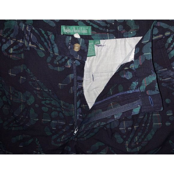 NWT Vintage 90’s Knights Of The Round Table Sz 36 (Measures 32”) Batik Shorts - Picture 6 of 7